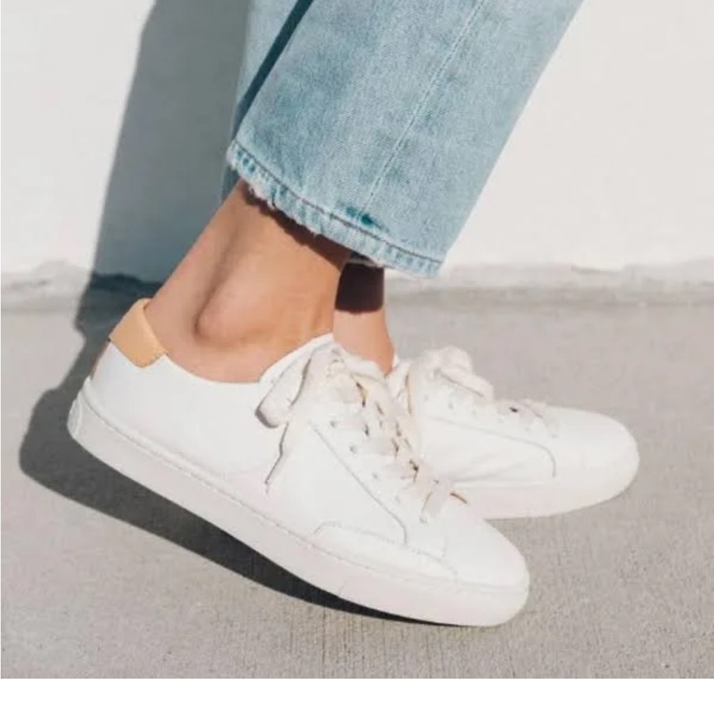Soludos Ibiza Classic Leather Sneaker in White Size 9